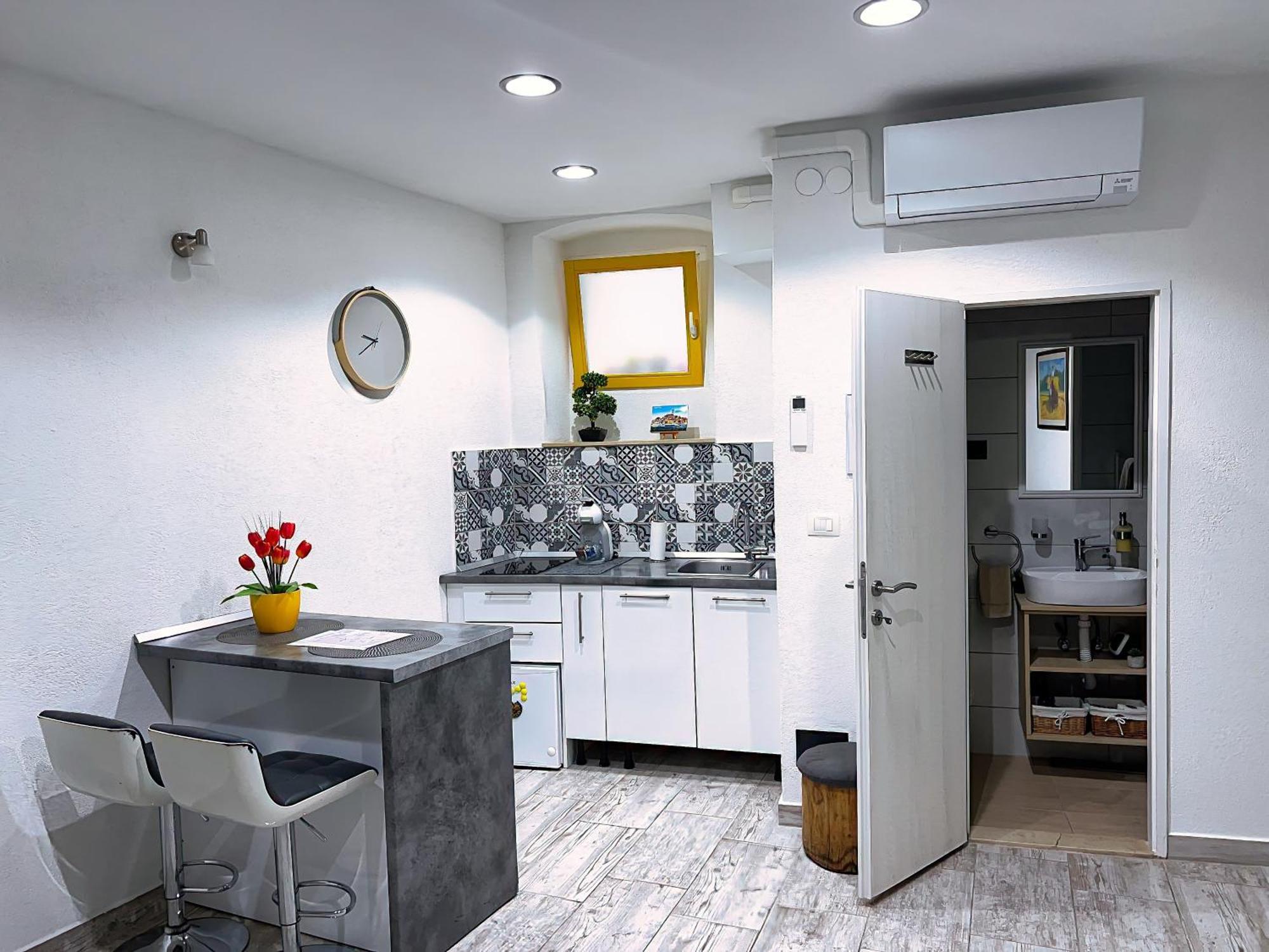 Studio De Mare Ровінь Екстер'єр фото
